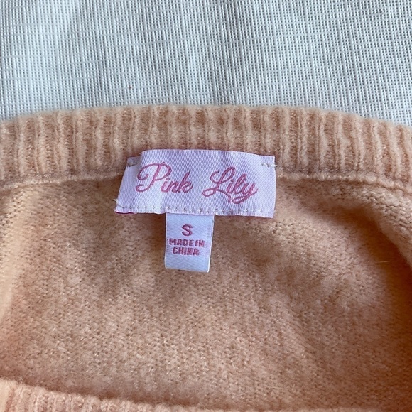 Pink Lily size Sm. Sweater. animal print. - Picture 4 of 5